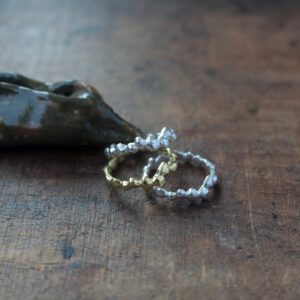 Anillo Aro de piedras